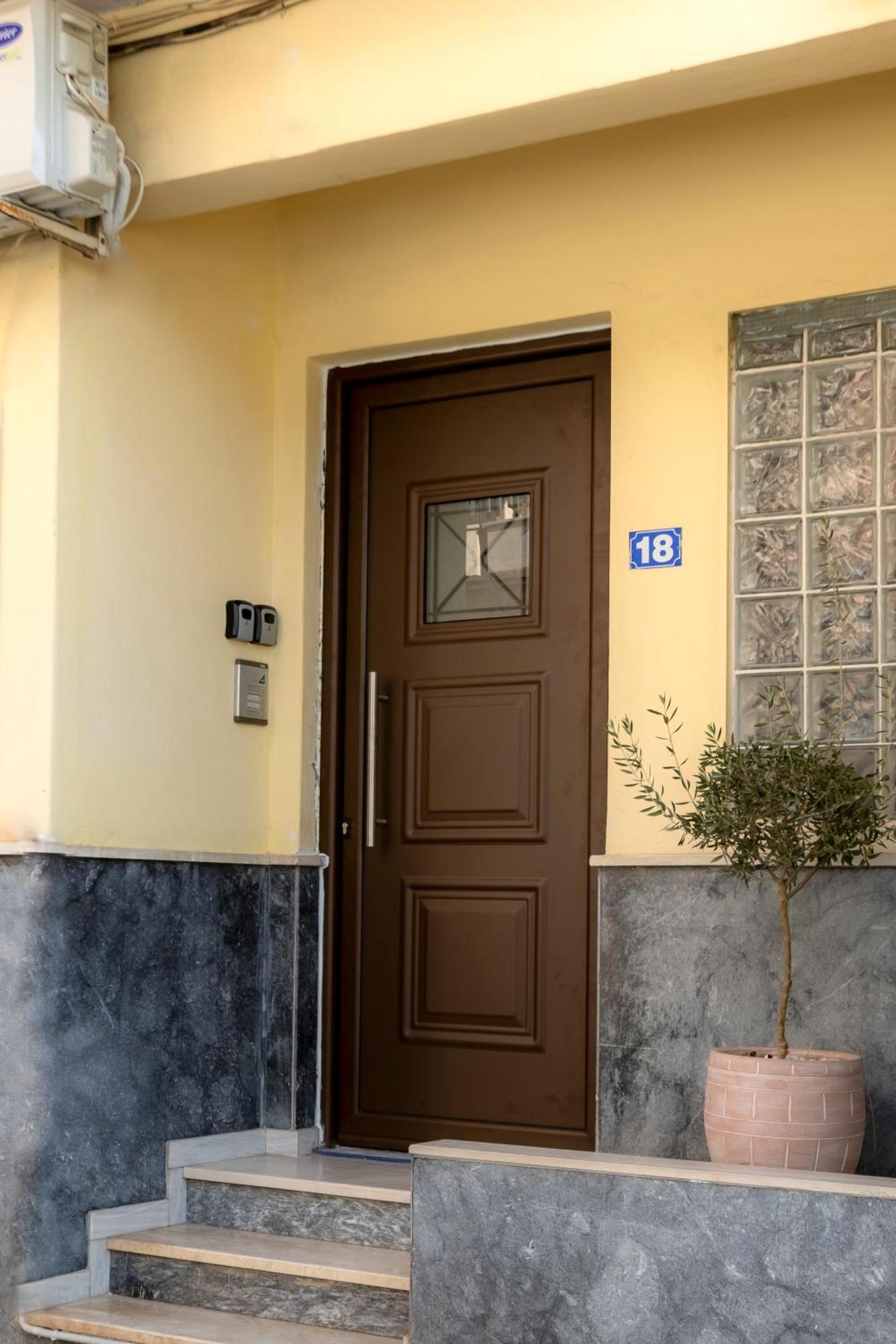 Korte Apartment 1 Arta Bagian luar foto